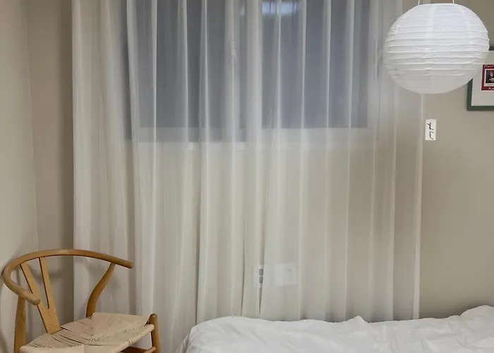 Appartement 301 Newly Opened Yeonnam, Hongdae 5 Minutes Airport Bus Yeonhui Private 4-person Wood-finished, Bright Space Séoul